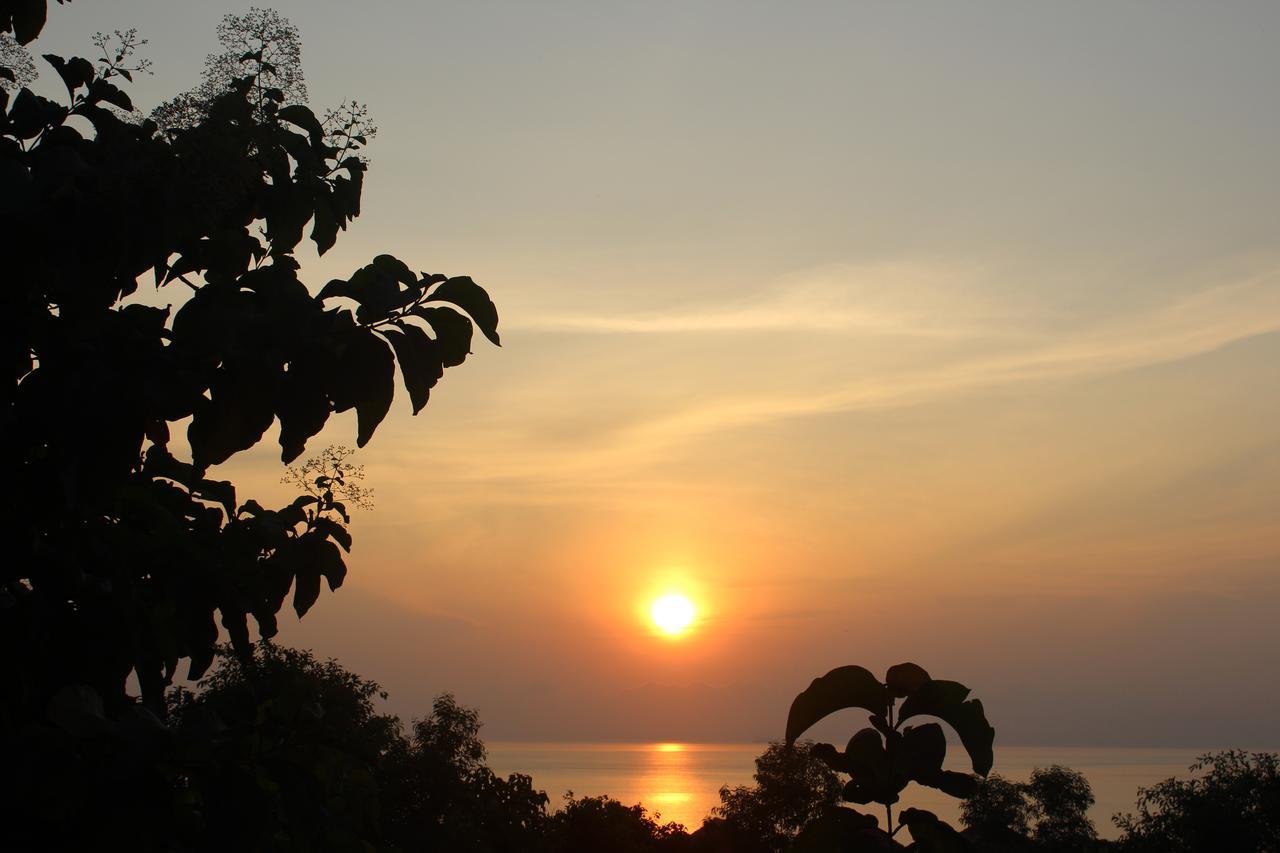 The Somayan Bungalows Batununggul Luaran gambar